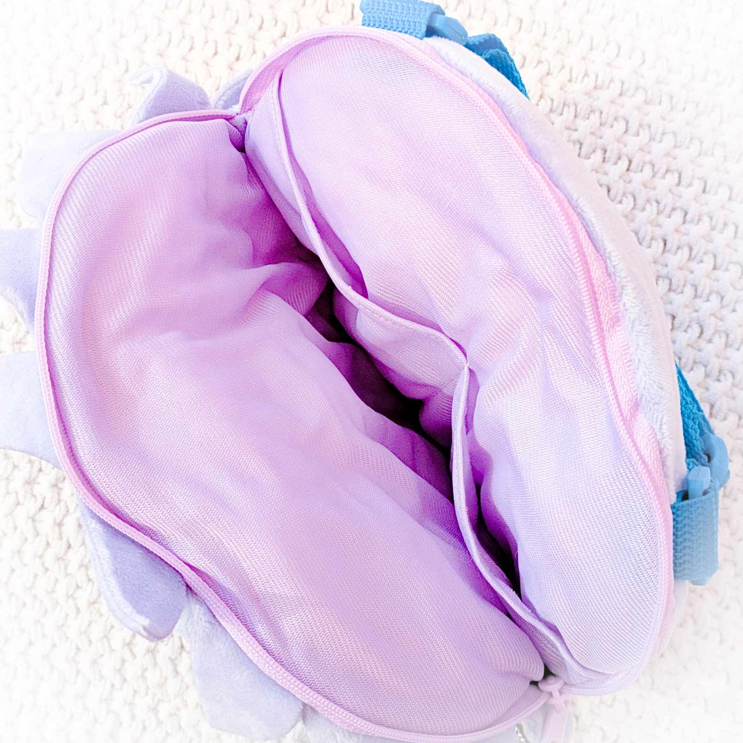 Satoru Gojo & Cinnamoroll - Jujutsu Kaisen x Sanrio Anime Pochette Plush Bag