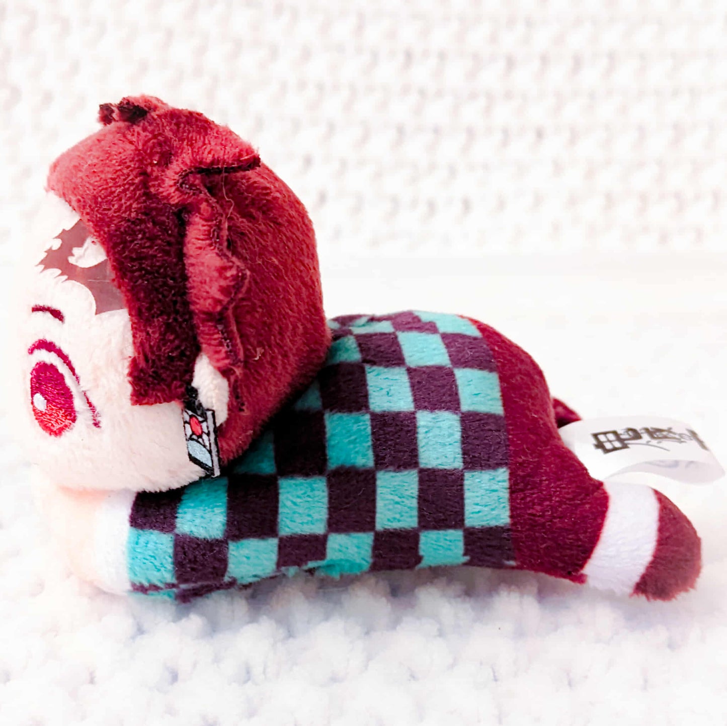 Tanjiro Kamado - Demon Slayer Kimetsu no Yaiba Hug Chara Plush Keychain