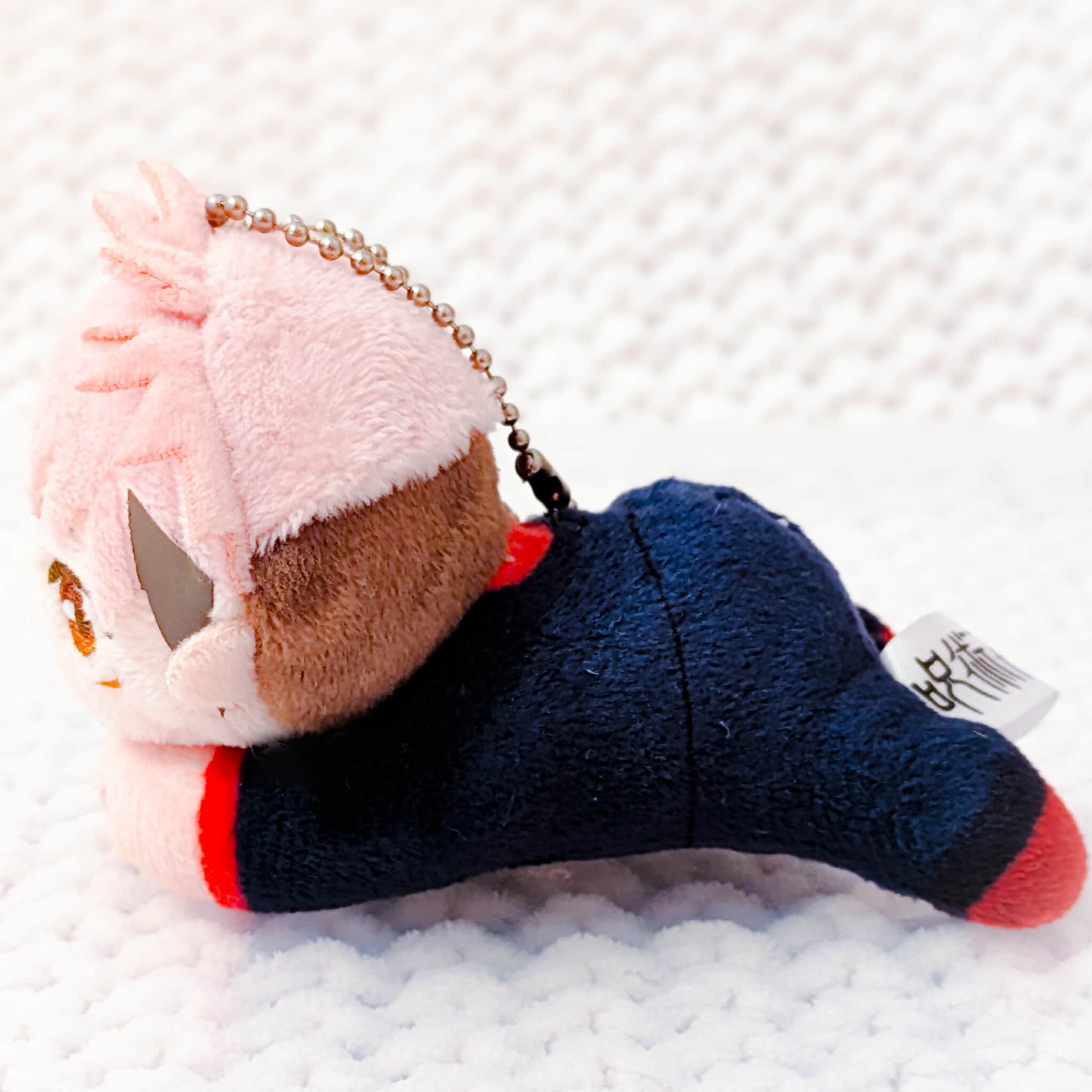 Yuji Itadori - Jujutsu Kaisen Anime Hug Chara Plush Keychain