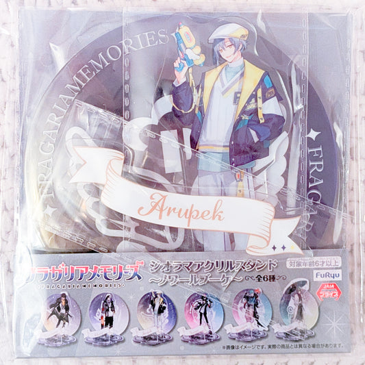 Arupek - Fragaria Memories Sanrio Acrylic Figure Stand