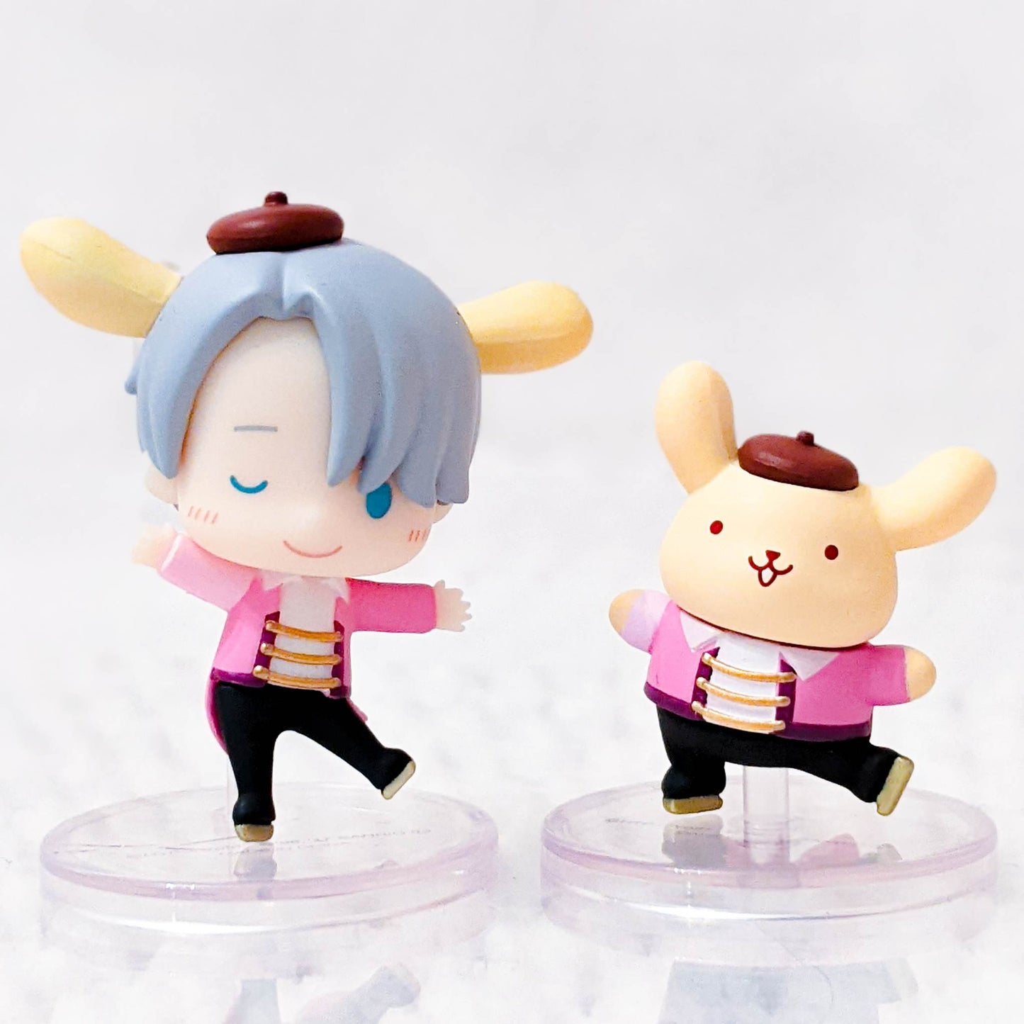 Victor Nikiforov & Pompompurin - Yuri On Ice!! x Sanrio Anime Mini Figure Set