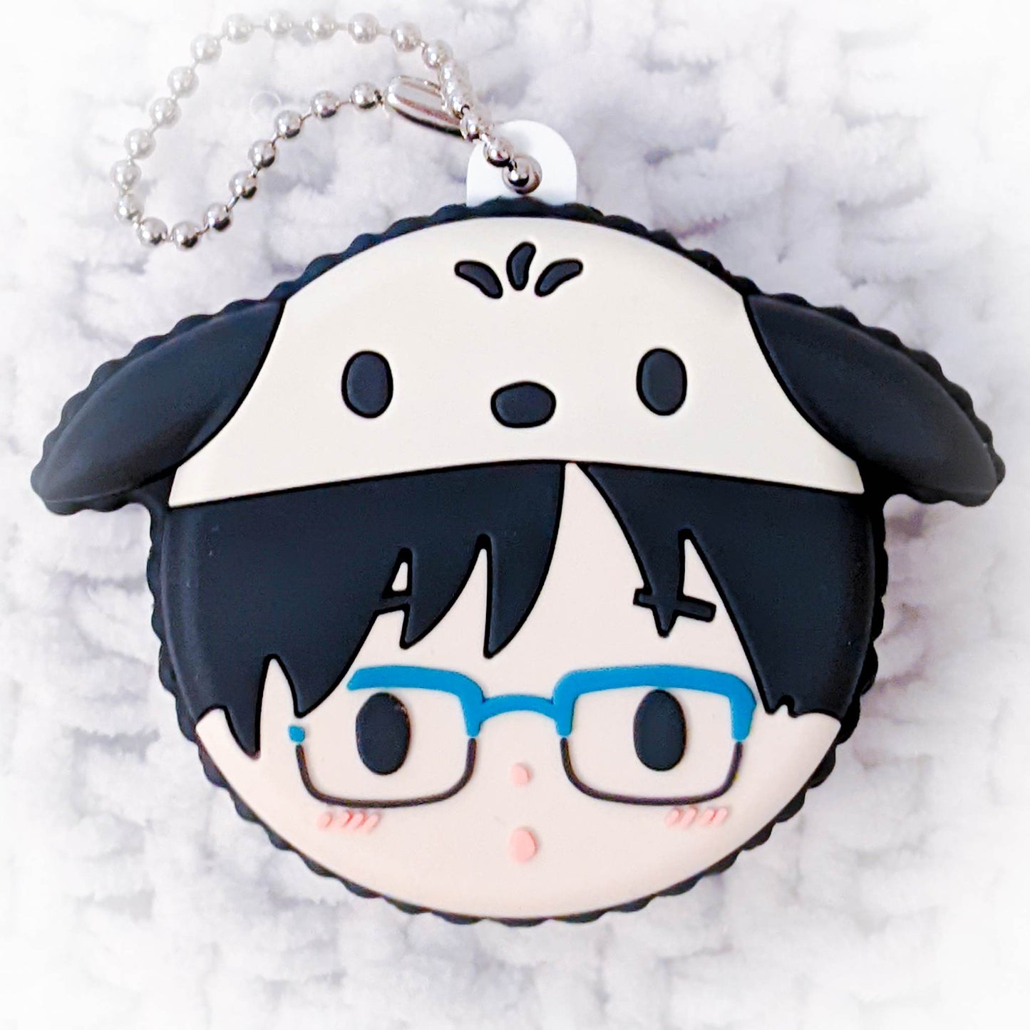 Yuri Katsuki x Pochacco - Yuri!!! On Ice x Sanrio Macaron Rubber Keychain