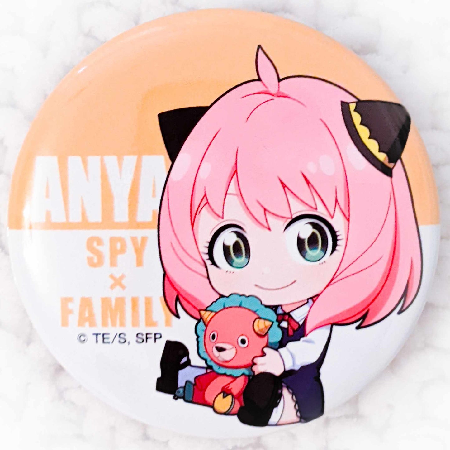 Anya Forger - SPY x FAMILY Anime GyuGyutto Pin Badge Button