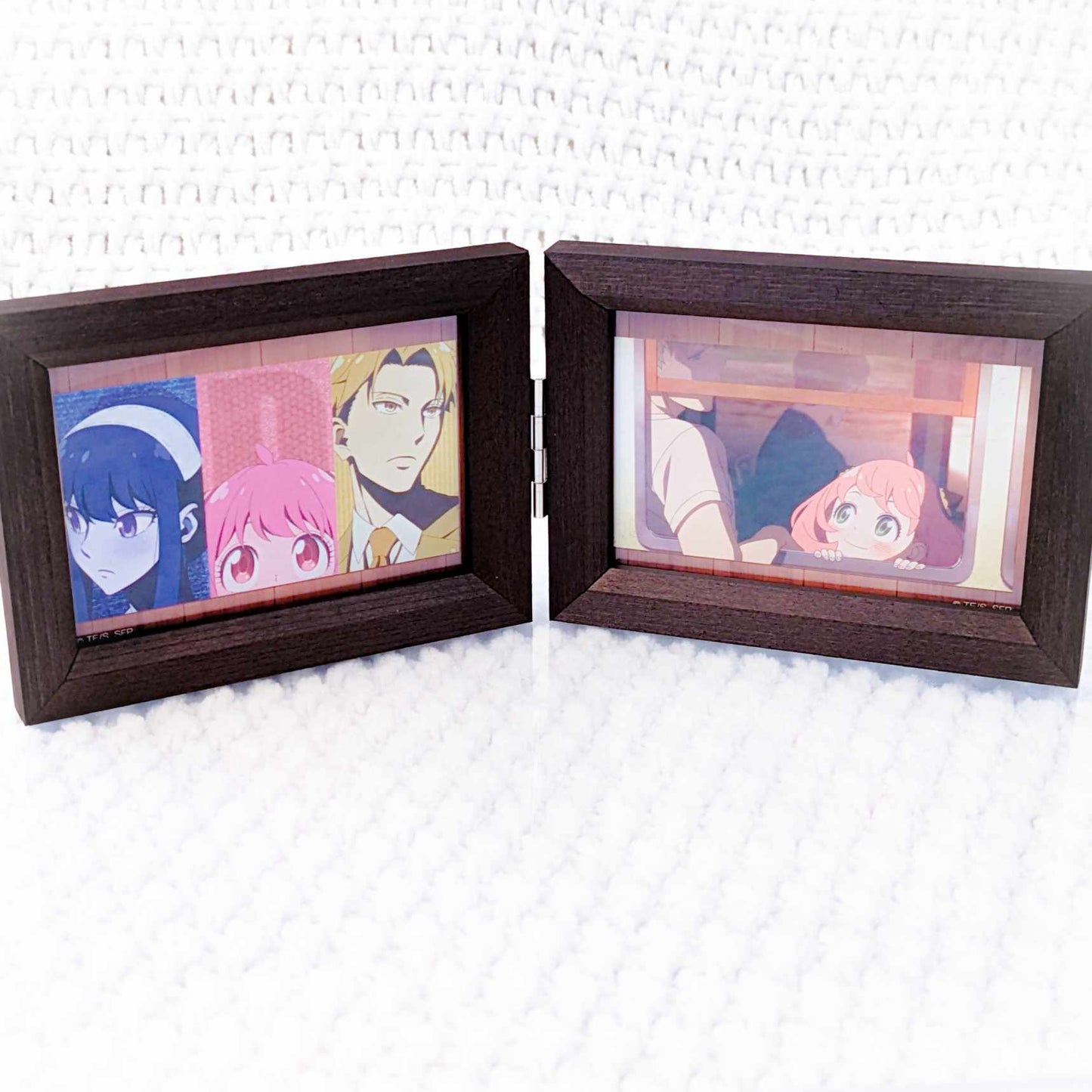 SPY x FAMILY Anime Picture Frame Music Box (Song: Mixed Nuts)