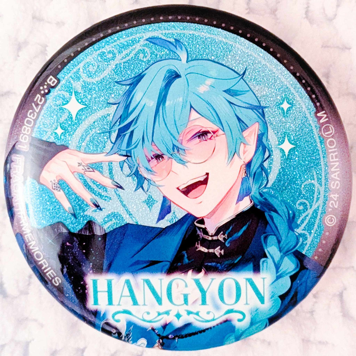 Hangyon - Fragaria Memories Sanrio Glitter Pin Badge Button