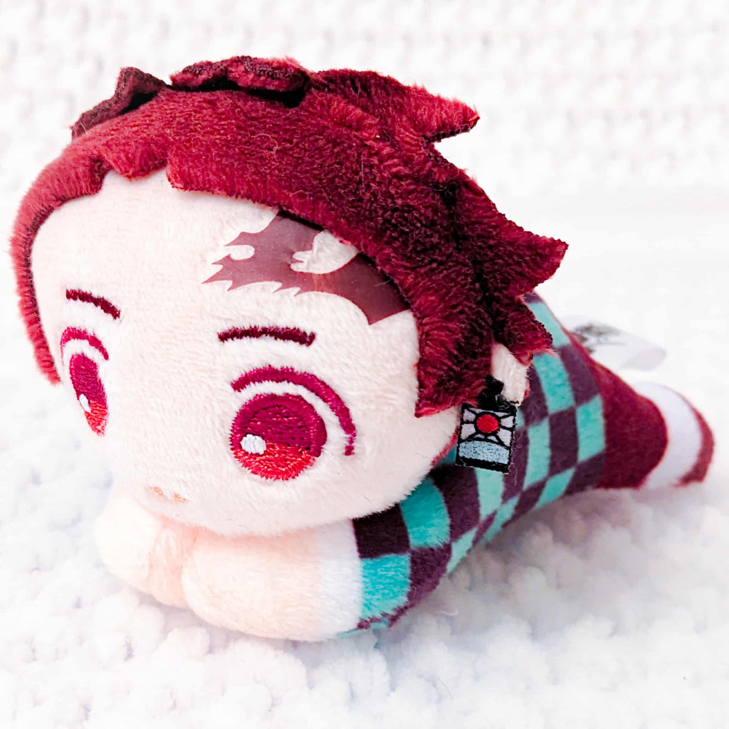 Tanjiro Kamado - Demon Slayer Kimetsu no Yaiba Hug Chara Plush Keychain