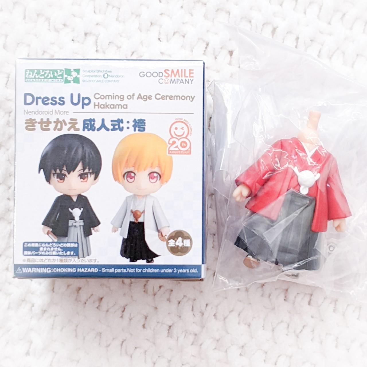 Nendoroid More Dress Up Outfit - Coming of Age Ceremony Kimono Hakama (RED)