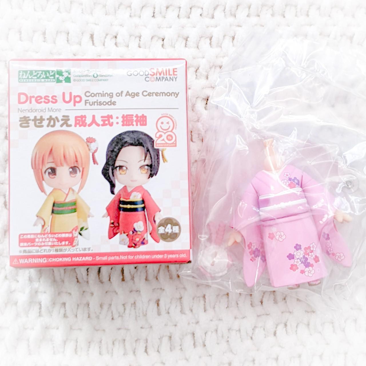 Nendoroid More Dress Up Outfit - Coming of Age Ceremony Kimono Furisode (PINK)